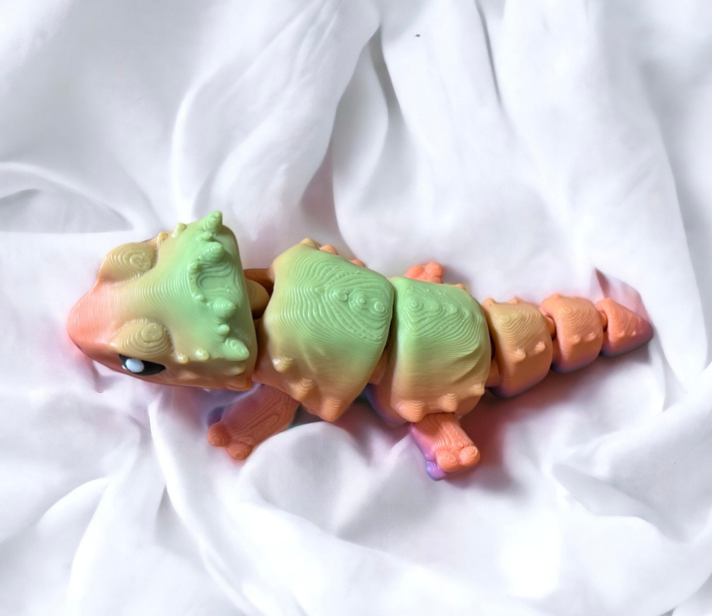 Limited Color Run - Baby Bearded Dragon rainbow desk flexi fidget ADHD friend